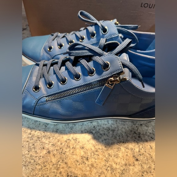 Louis Vuitton Low Top Sneakers - Picture 4 of 10